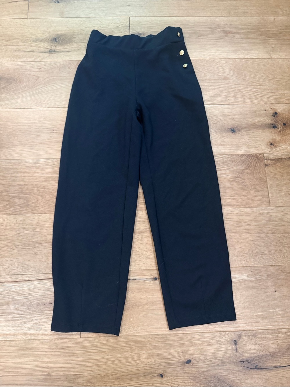 Zara Girls Dark Navy Pull-On Straight Leg Pants with Gold Buttons. Size 10